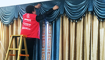 窗簾清洗很苦惱？